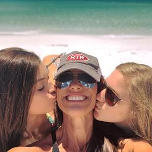 Meet your Posher, Daree